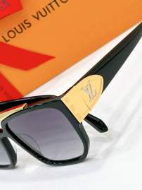 Picture of Louis Vuitton Sunglasses _SKUfw79164247fw